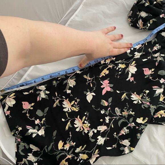 Vero Moda Jumpsuit Simply Easy Floral Pattern Culotte Cropped Casual Black Cute - Picture 10 of 12